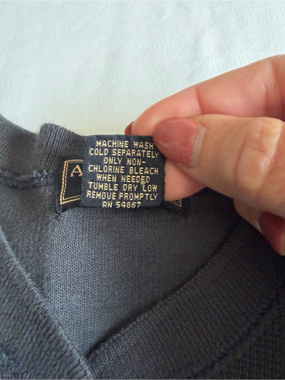 Vintage 90s Abercrombie & Fitch 100% Cotton Navy Blue Waffle Texture Cardigan - Picture 11 of 13